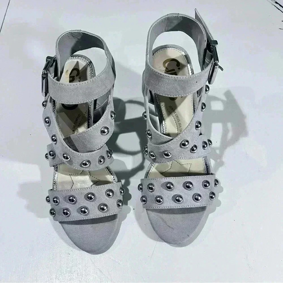 SAM‎ Edelman Circus Sandal Womens 7.5 Grey Leather Buckle Block Heel Studs - Picture 7 of 8